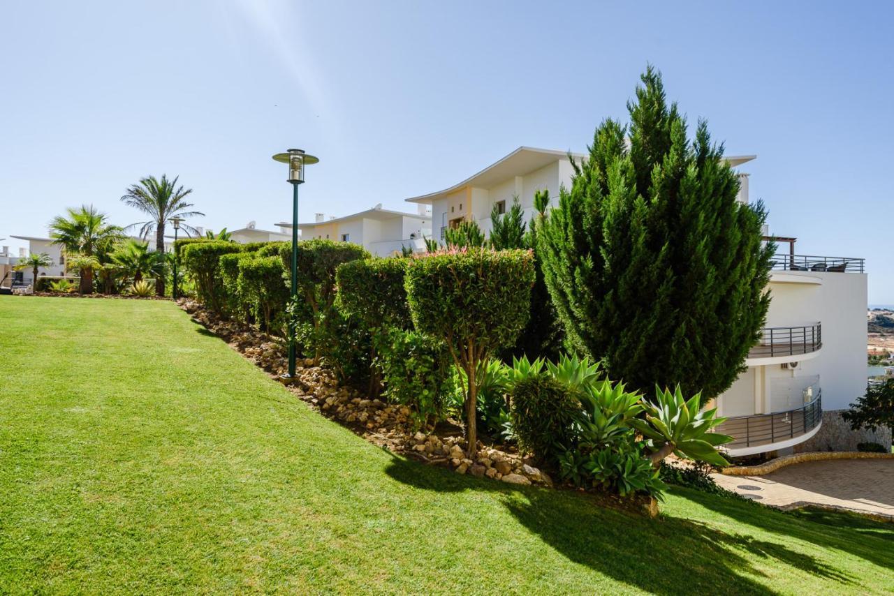 Bnb Homes Ocean View Apartment With Relax Terrace, 2 Swimming Pools & Tennis Court Албуфейра Екстериор снимка