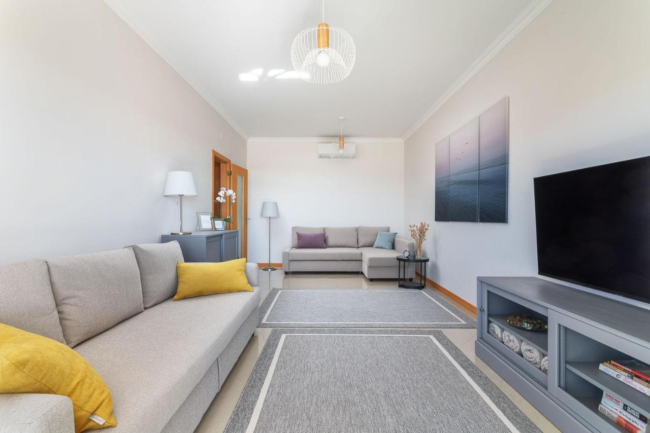 Bnb Homes Ocean View Apartment With Relax Terrace, 2 Swimming Pools & Tennis Court Албуфейра Екстериор снимка