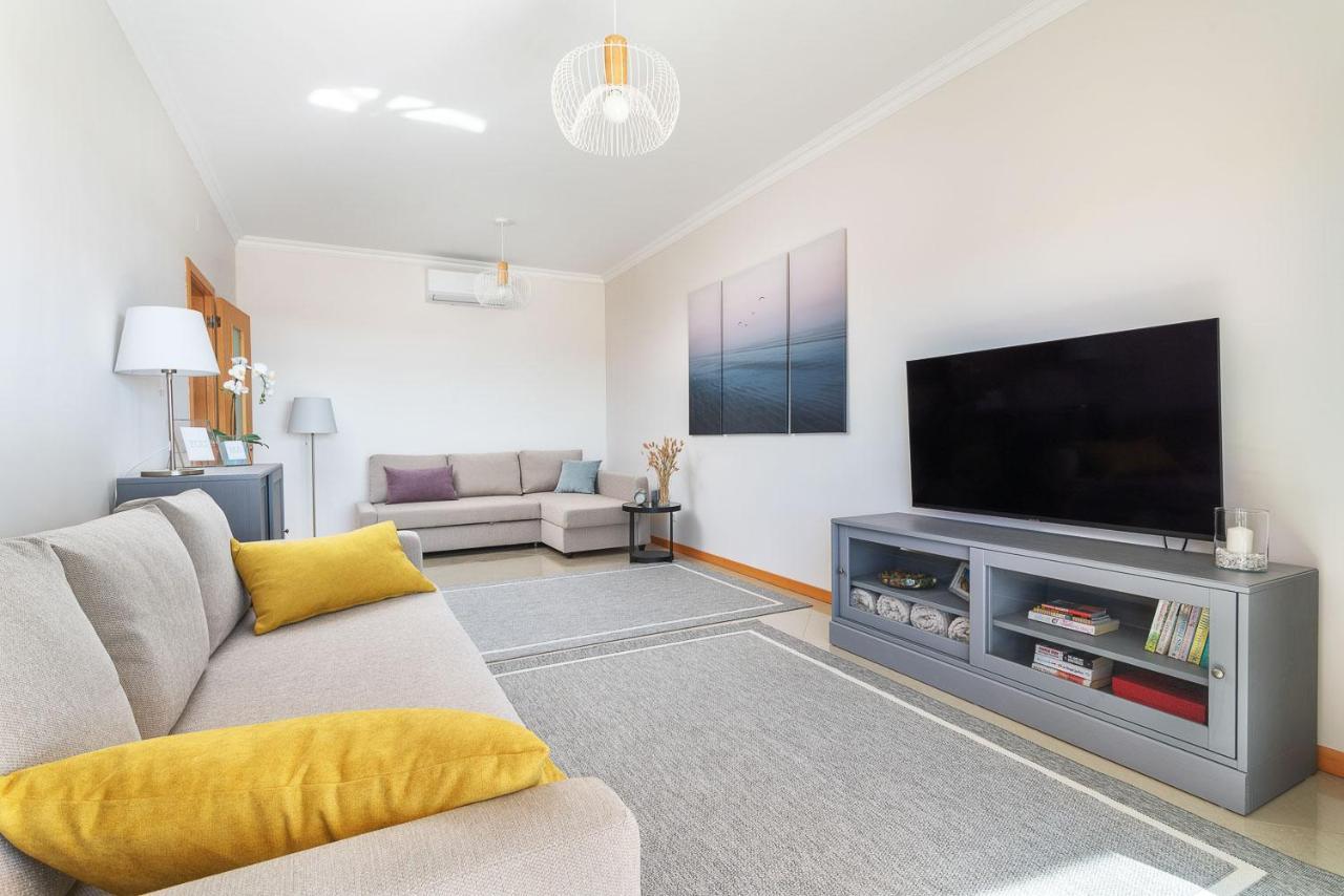 Bnb Homes Ocean View Apartment With Relax Terrace, 2 Swimming Pools & Tennis Court Албуфейра Екстериор снимка