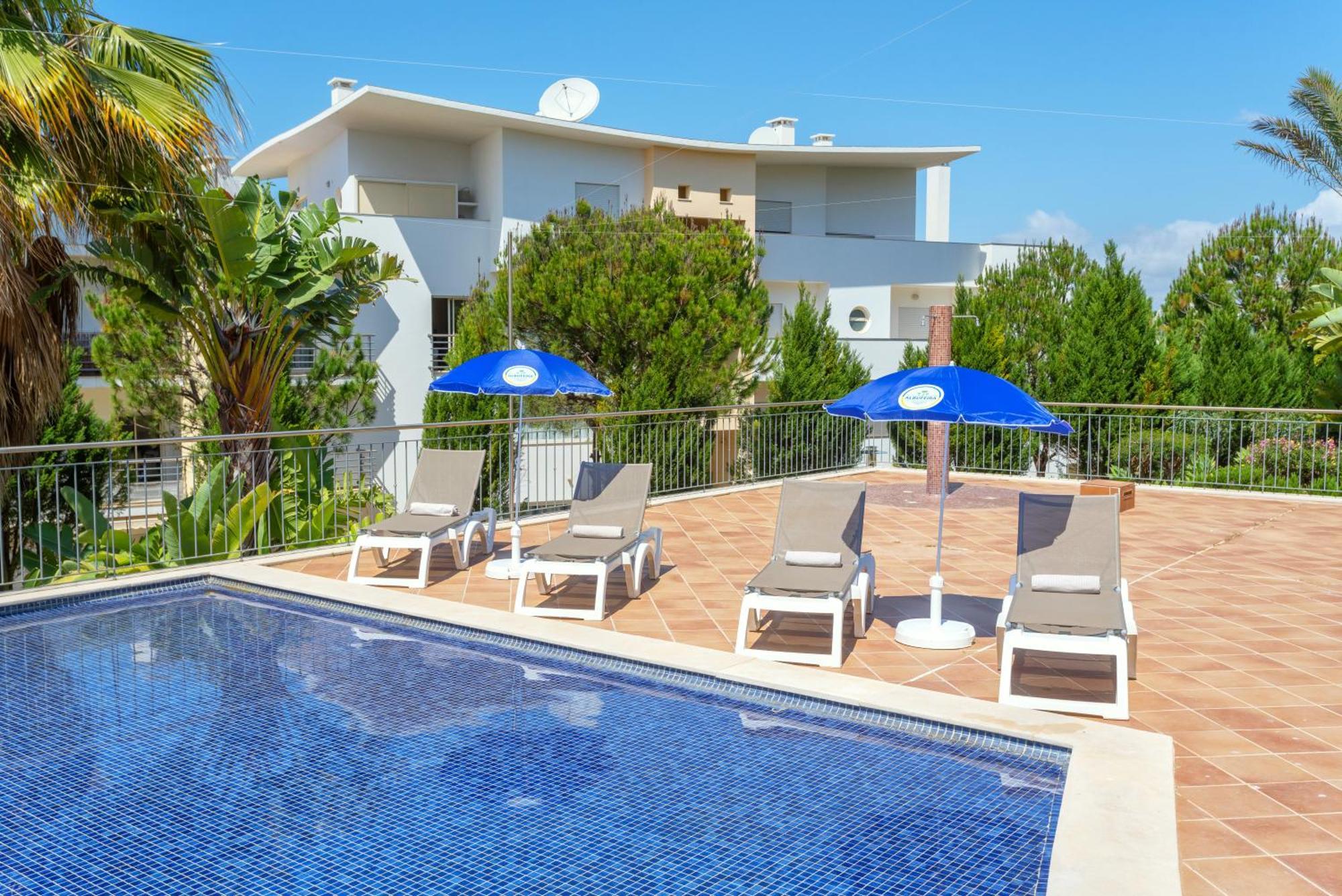 Bnb Homes Ocean View Apartment With Relax Terrace, 2 Swimming Pools & Tennis Court Албуфейра Екстериор снимка